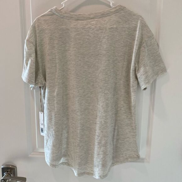 Rae Dunn Good Vibes Short Sleeve Shirt with Scrunchie Size Large NWT Gift - Picture 8 of 8